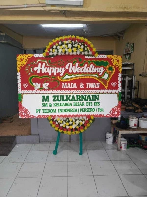 Papan Bunga di Simpar Cipunagara