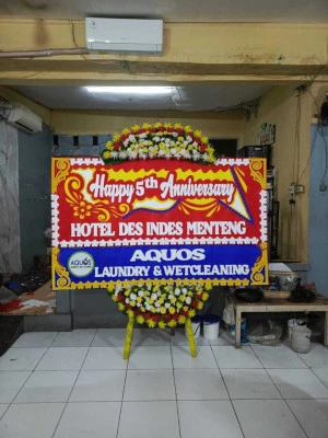 Papan Bunga di Simpar Cipunagara